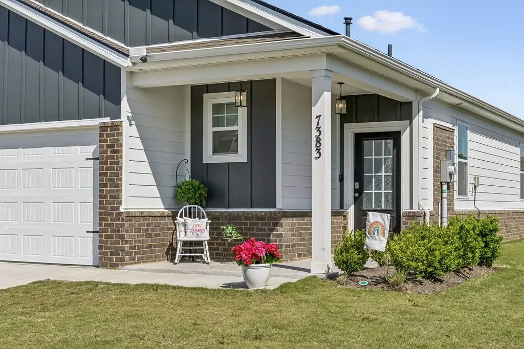 7383 Lang Avenue White House TN 37188