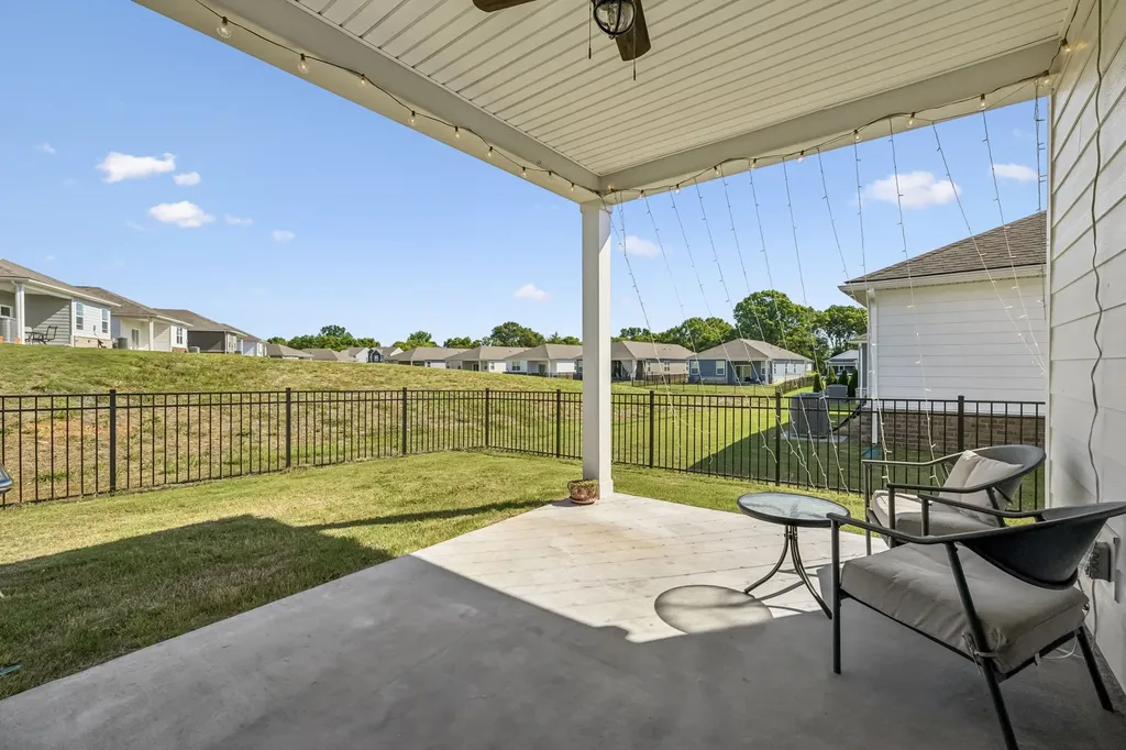 7383 Lang Avenue White House TN 37188