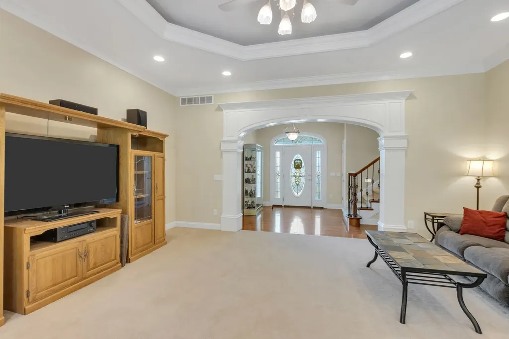 2828 Bains Road, E Hillsboro TN 37342