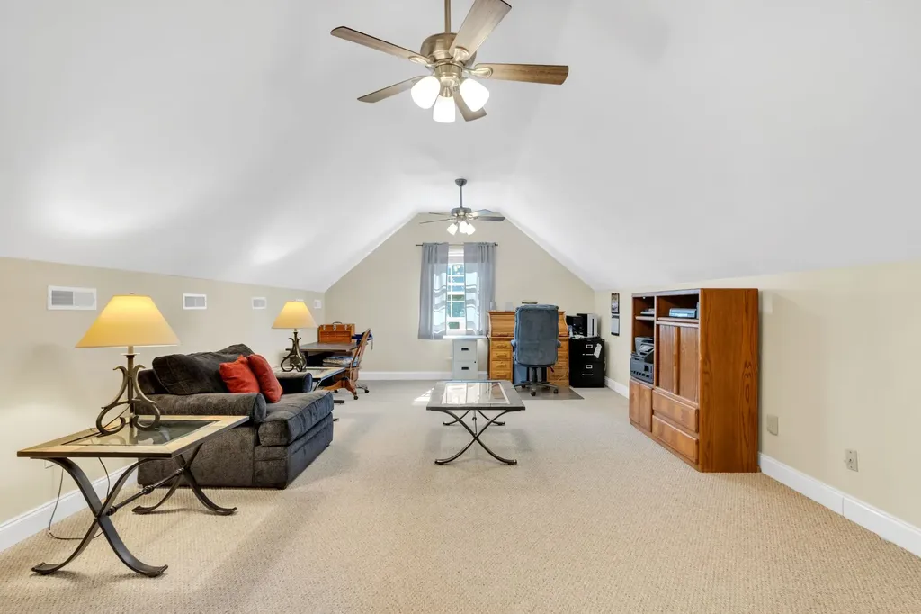 2828 Bains Road, E Hillsboro TN 37342
