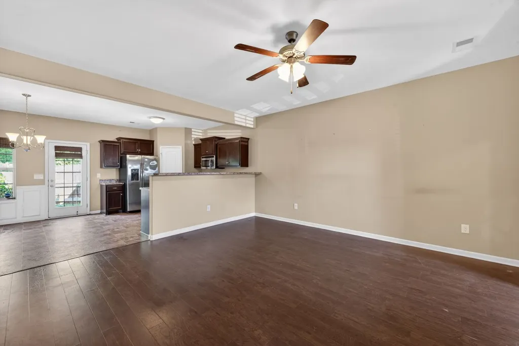 5336 Perlou Lane Murfreesboro TN 37128