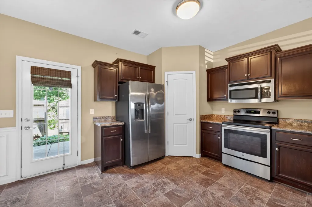 5336 Perlou Lane Murfreesboro TN 37128