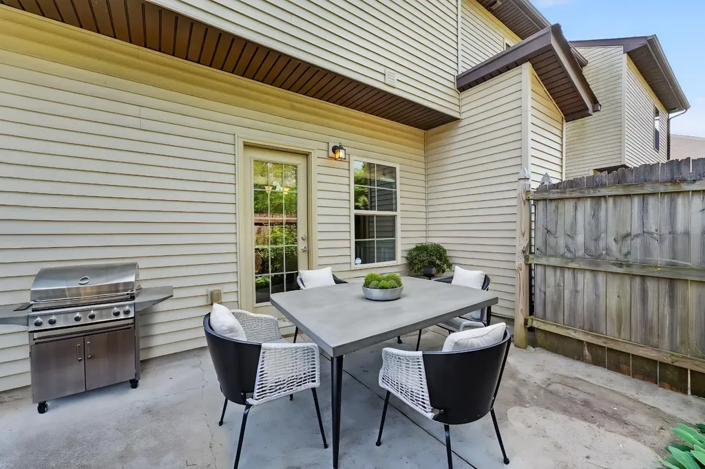 5336 Perlou Lane Murfreesboro TN 37128