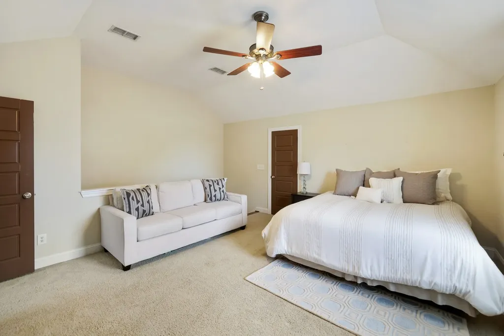 1707A 14th Ave, S Nashville TN 37212