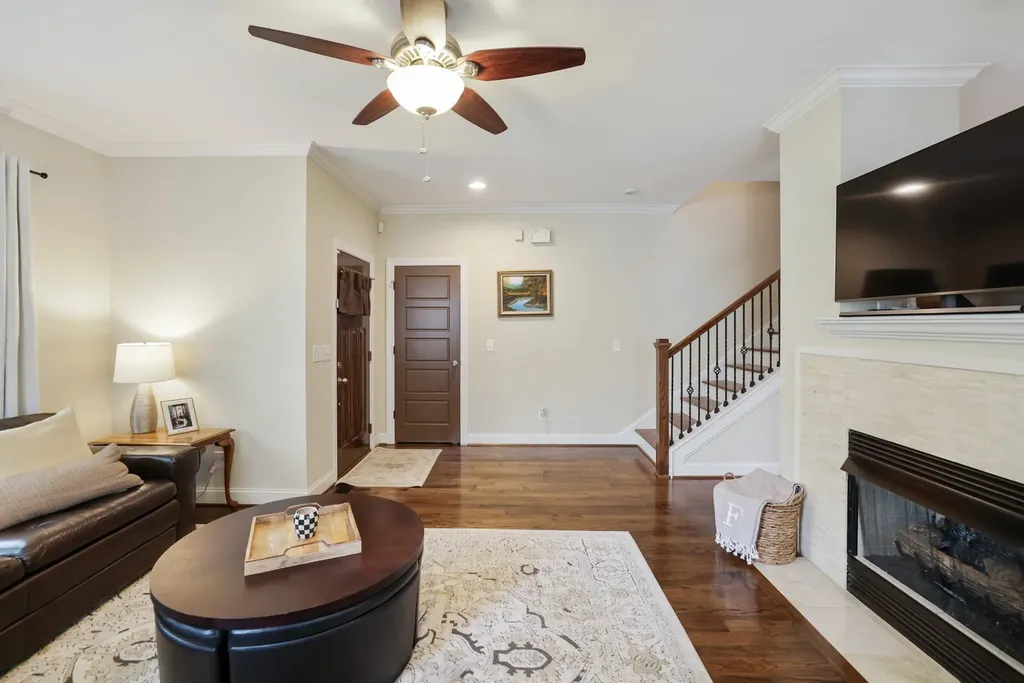 1707A 14th Ave, S Nashville TN 37212