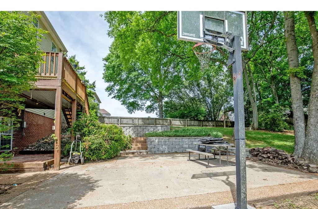 161 Mansker Park Drive Hendersonville TN 37075