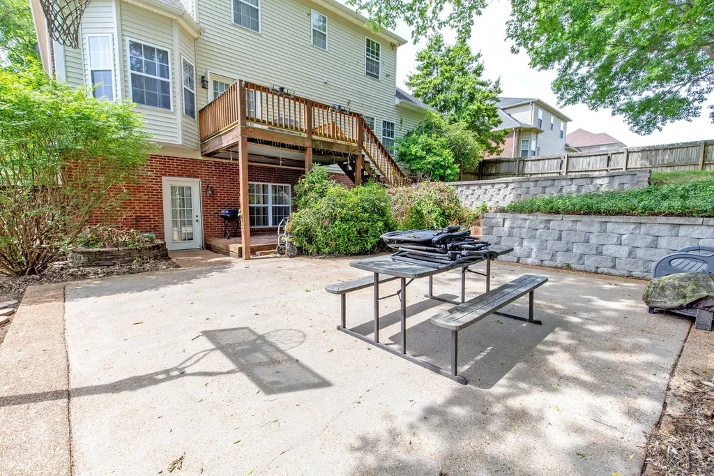 161 Mansker Park Drive Hendersonville TN 37075