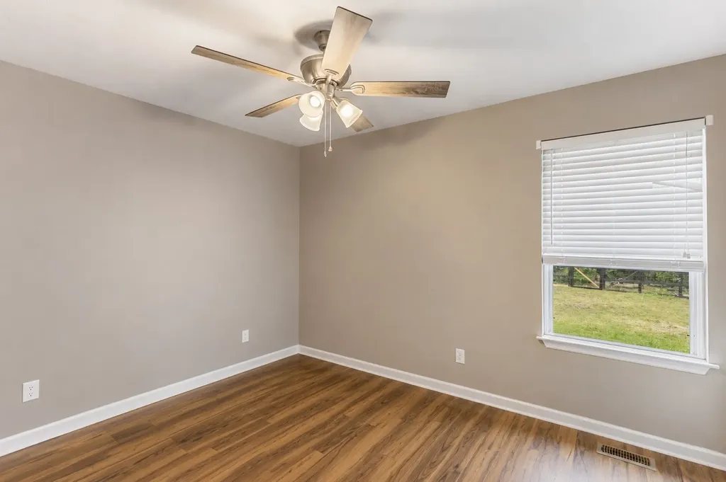 516 Winning Drive Columbia TN 38401