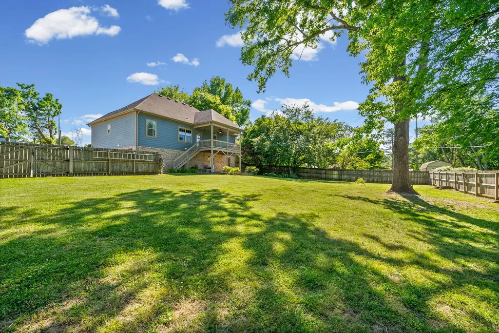 2097 Landon Road Clarksville TN 37043
