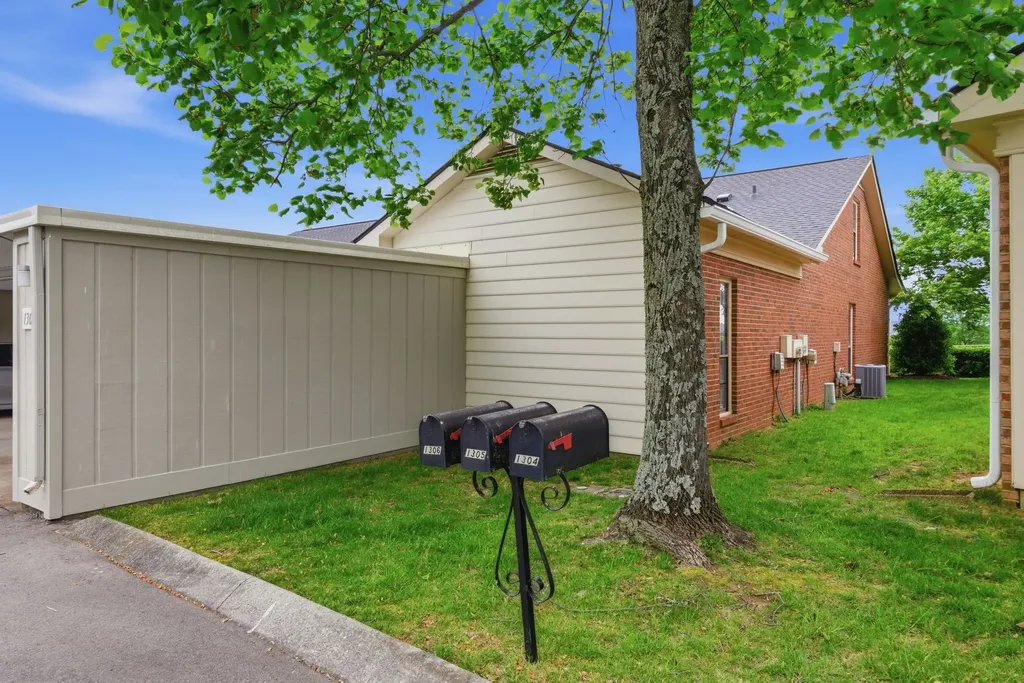 1305 Brentwood Point Brentwood TN 37027