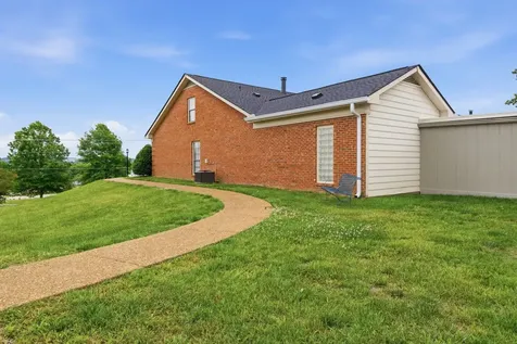 1305 Brentwood Point Brentwood TN 37027