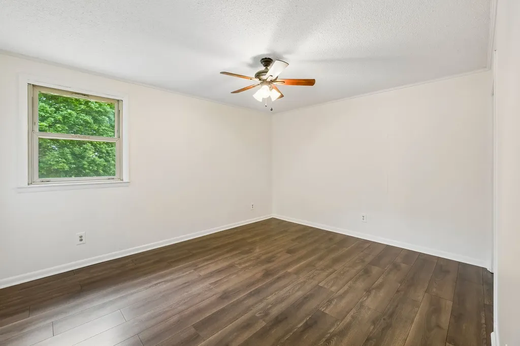 4611 Mandy Lane Murfreesboro TN 37129