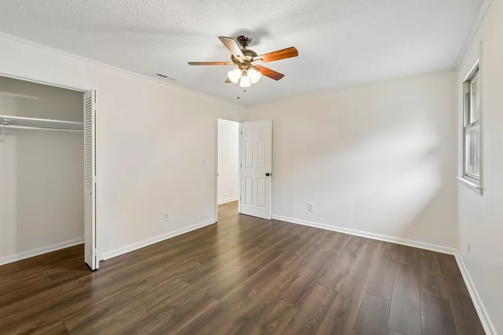 4611 Mandy Lane Murfreesboro TN 37129