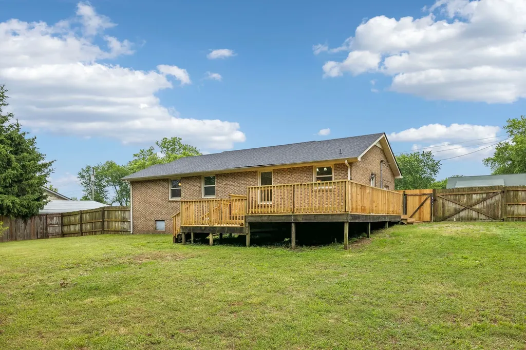 4611 Mandy Lane Murfreesboro TN 37129