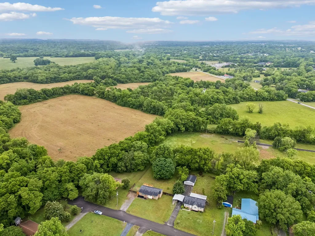 4611 Mandy Lane Murfreesboro TN 37129