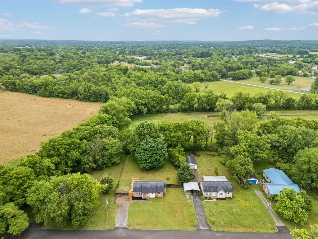 4611 Mandy Lane Murfreesboro TN 37129