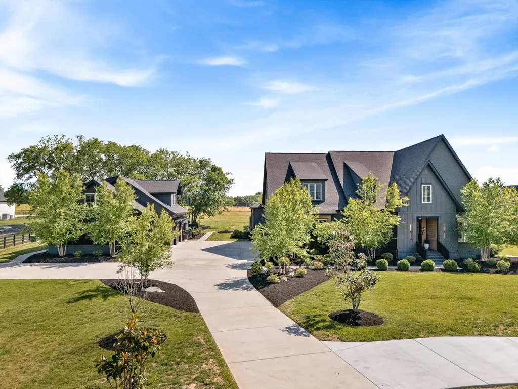 4546 Cedar Grove Road Murfreesboro TN 37127