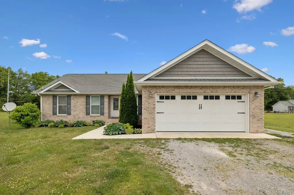540 Green Meadow Drive Smithville TN 37166