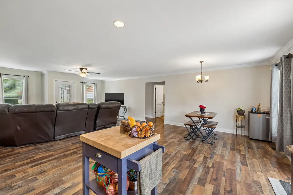 540 Green Meadow Drive Smithville TN 37166
