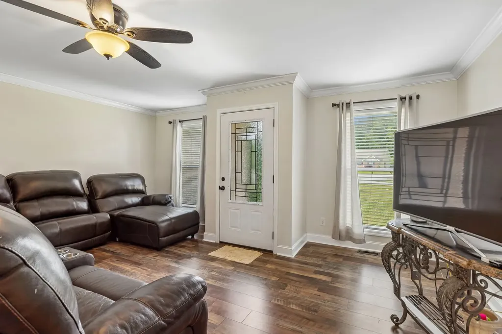 540 Green Meadow Drive Smithville TN 37166