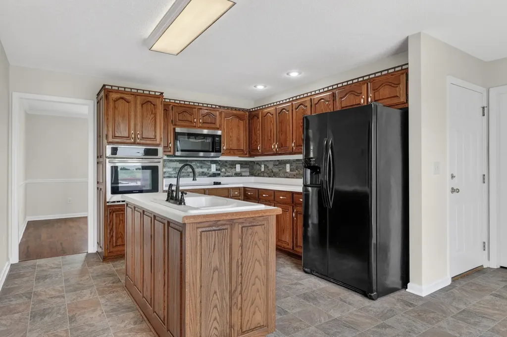 31 Eastridge Road Fayetteville TN 37334