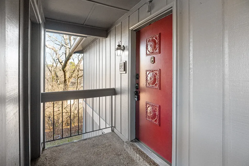 21 Vaughns Gap Road Nashville TN 37205