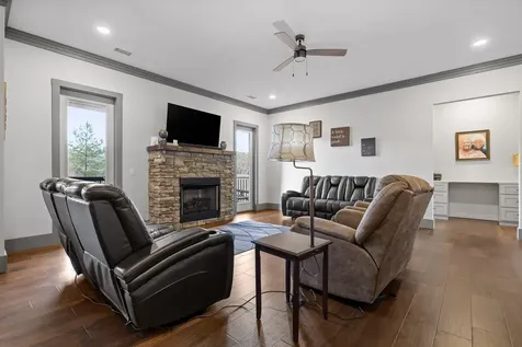 2323 River Bluffs Drive Jasper TN 37347