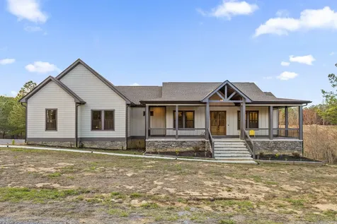 2323 River Bluffs Drive Jasper TN 37347
