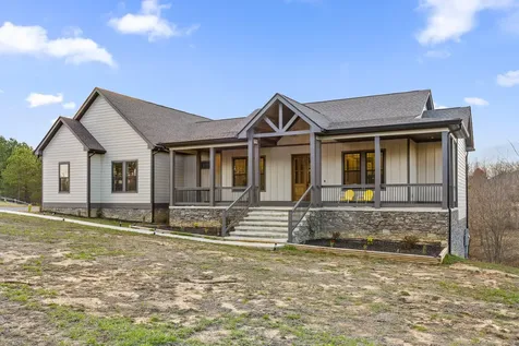 2323 River Bluffs Drive Jasper TN 37347