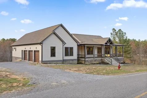 2323 River Bluffs Drive Jasper TN 37347