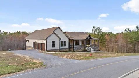 2323 River Bluffs Drive Jasper TN 37347
