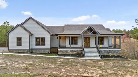 2323 River Bluffs Drive Jasper TN 37347
