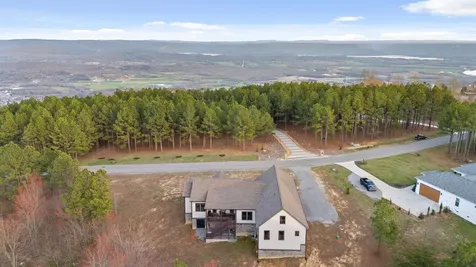 2323 River Bluffs Drive Jasper TN 37347