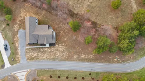 2323 River Bluffs Drive Jasper TN 37347