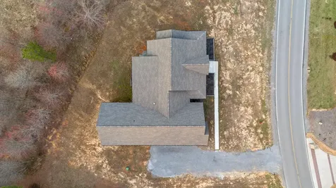 2323 River Bluffs Drive Jasper TN 37347