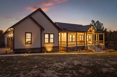 2323 River Bluffs Drive Jasper TN 37347