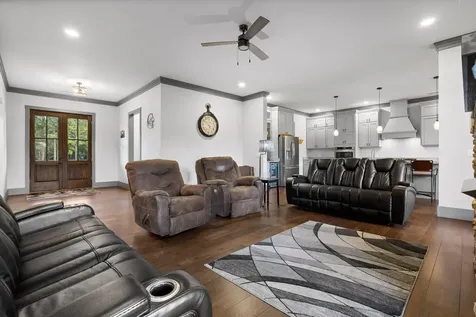 2323 River Bluffs Drive Jasper TN 37347