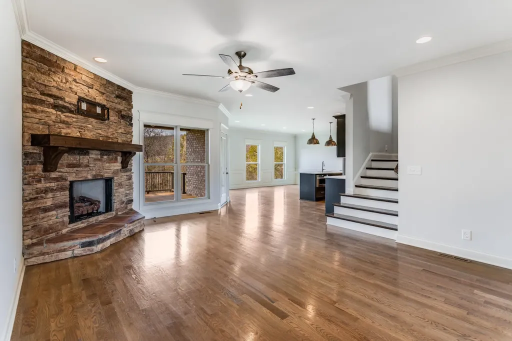 232 Amana Drive Lebanon TN 37087