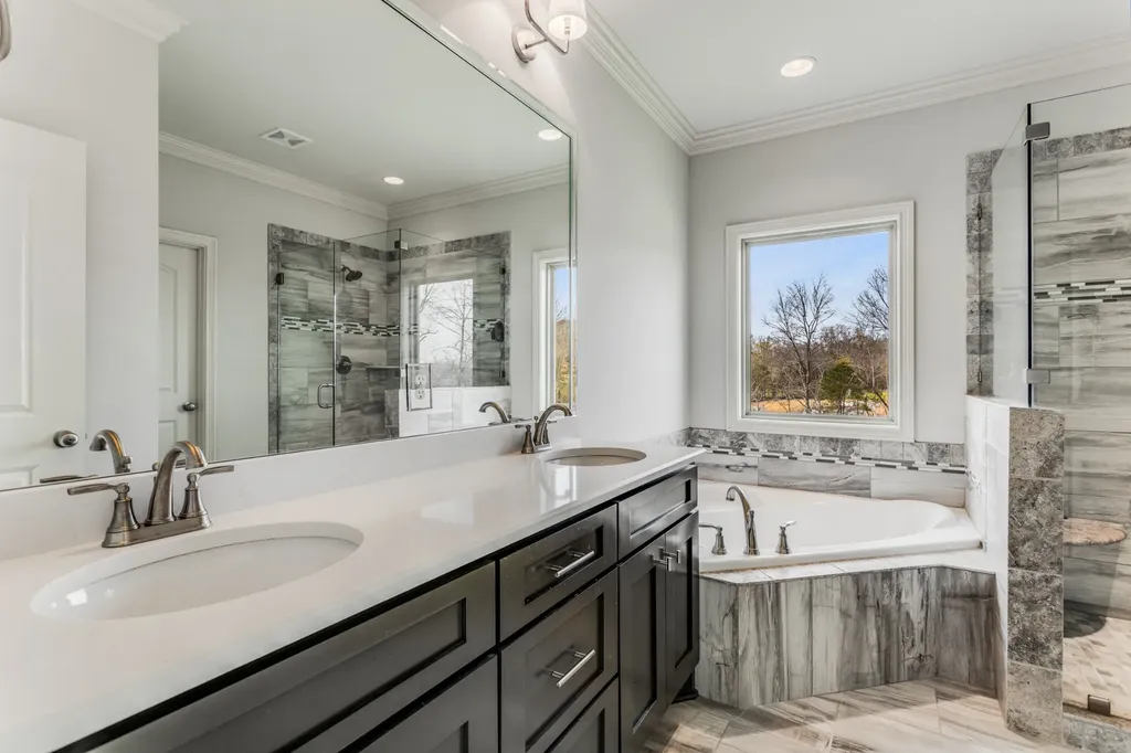 232 Amana Drive Lebanon TN 37087