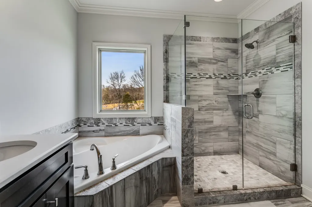232 Amana Drive Lebanon TN 37087