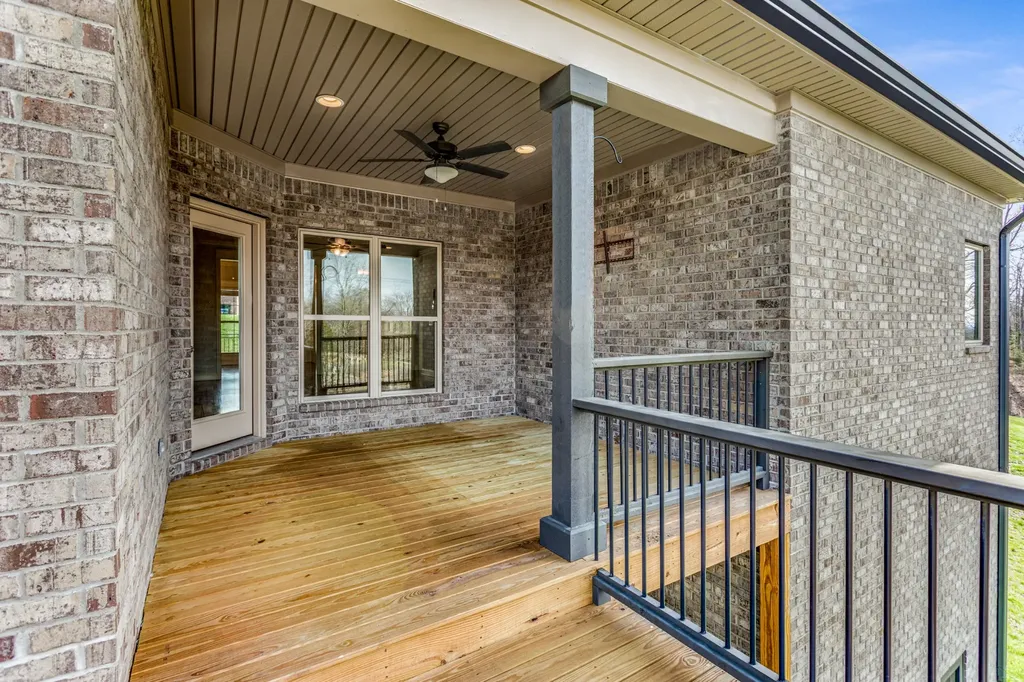 232 Amana Drive Lebanon TN 37087
