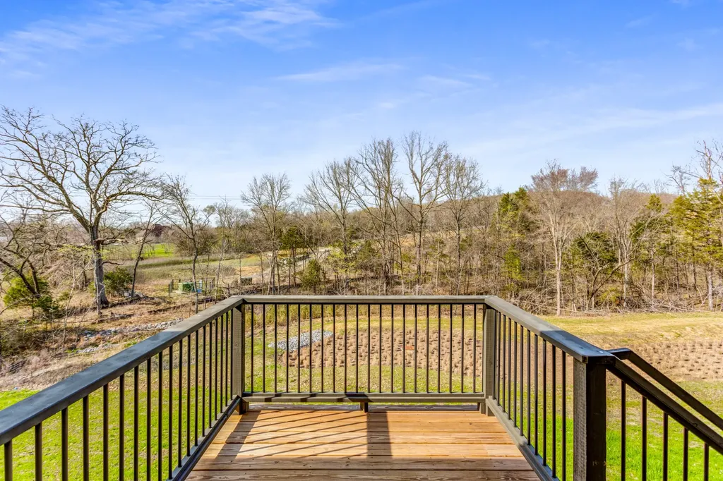 232 Amana Drive Lebanon TN 37087