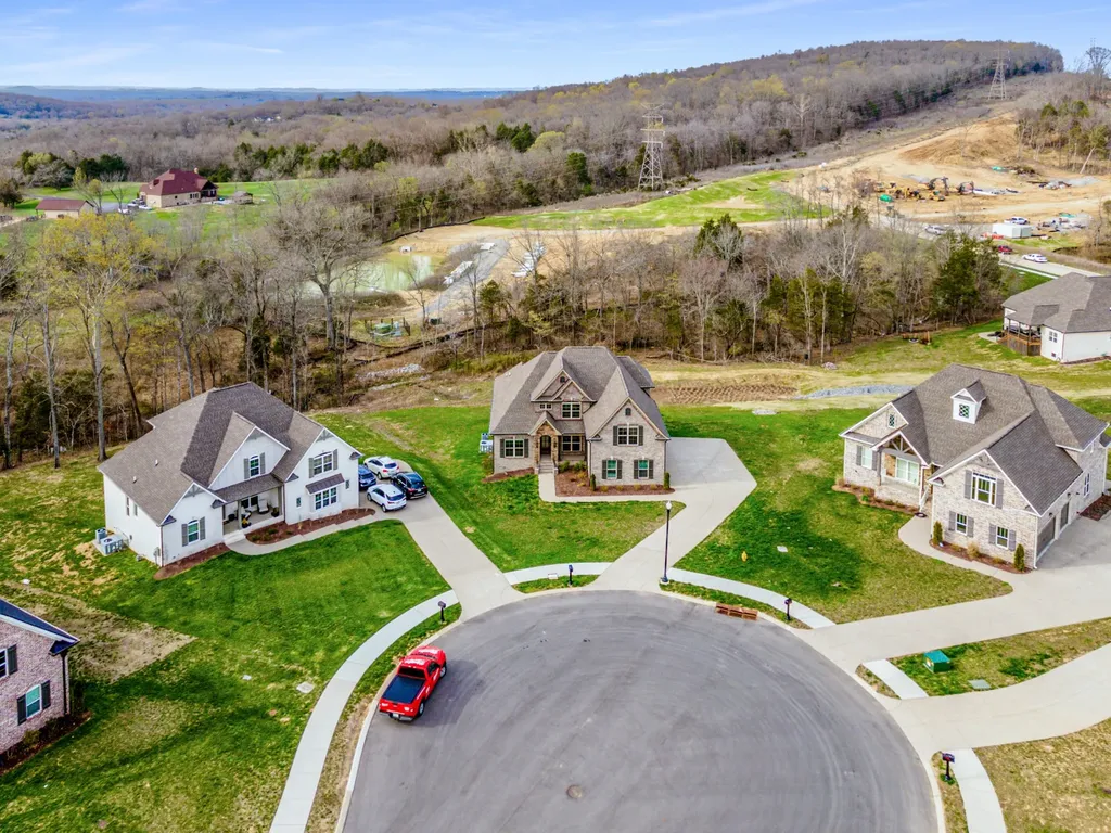 232 Amana Drive Lebanon TN 37087