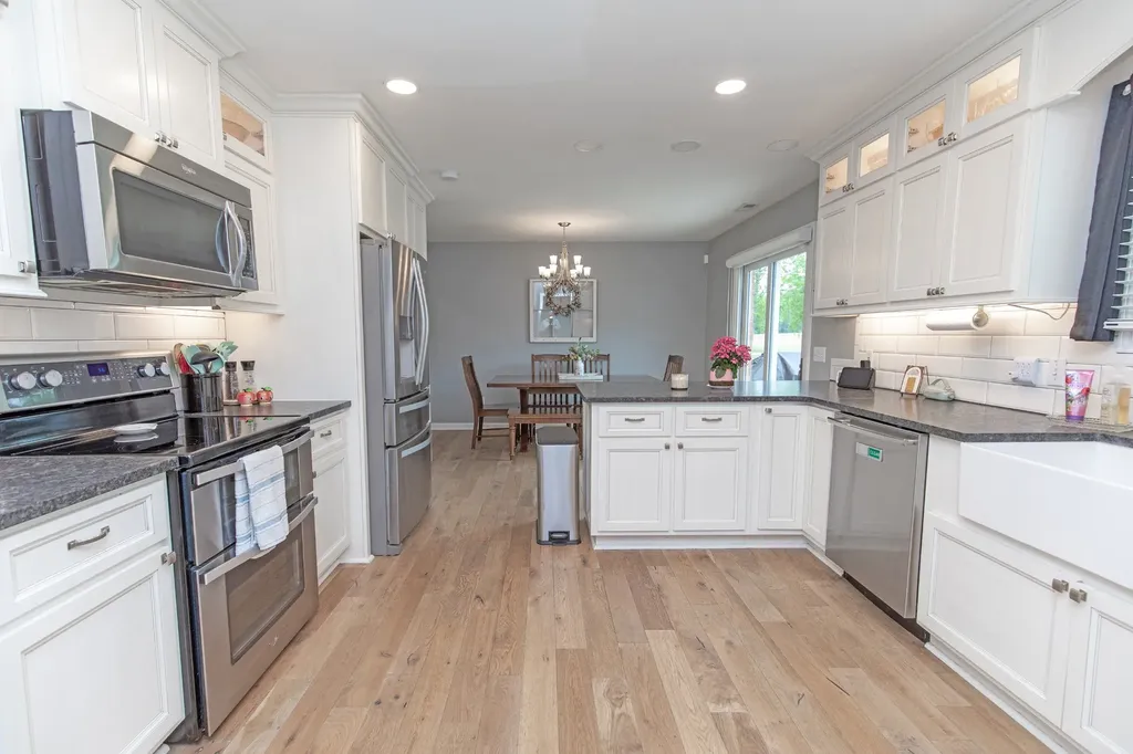 3030 Highway 25w Cottontown TN 37048