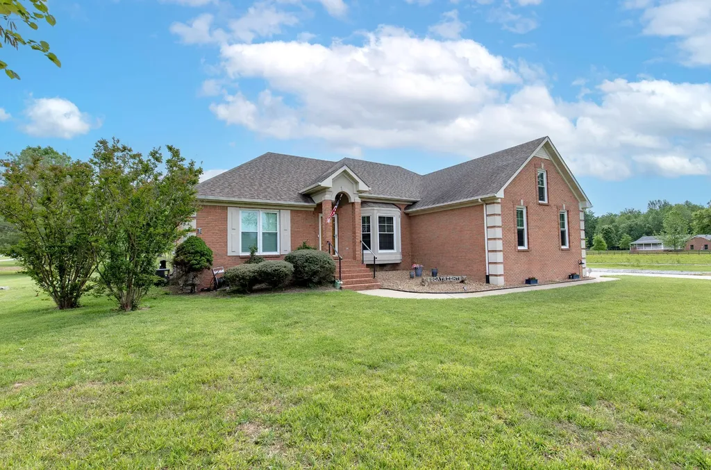 3030 Highway 25w Cottontown TN 37048