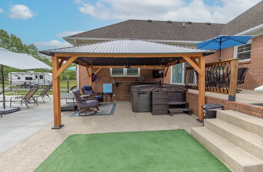 3030 Highway 25w Cottontown TN 37048