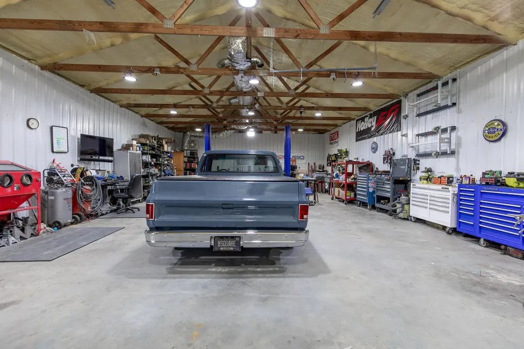 3030 Highway 25w Cottontown TN 37048
