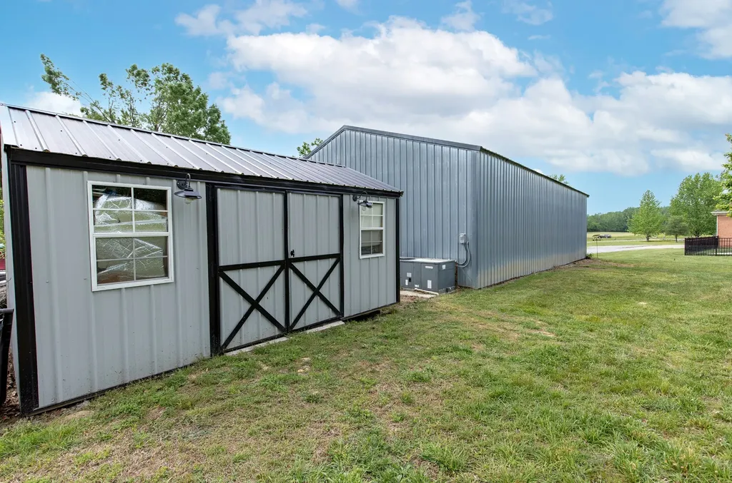 3030 Highway 25w Cottontown TN 37048