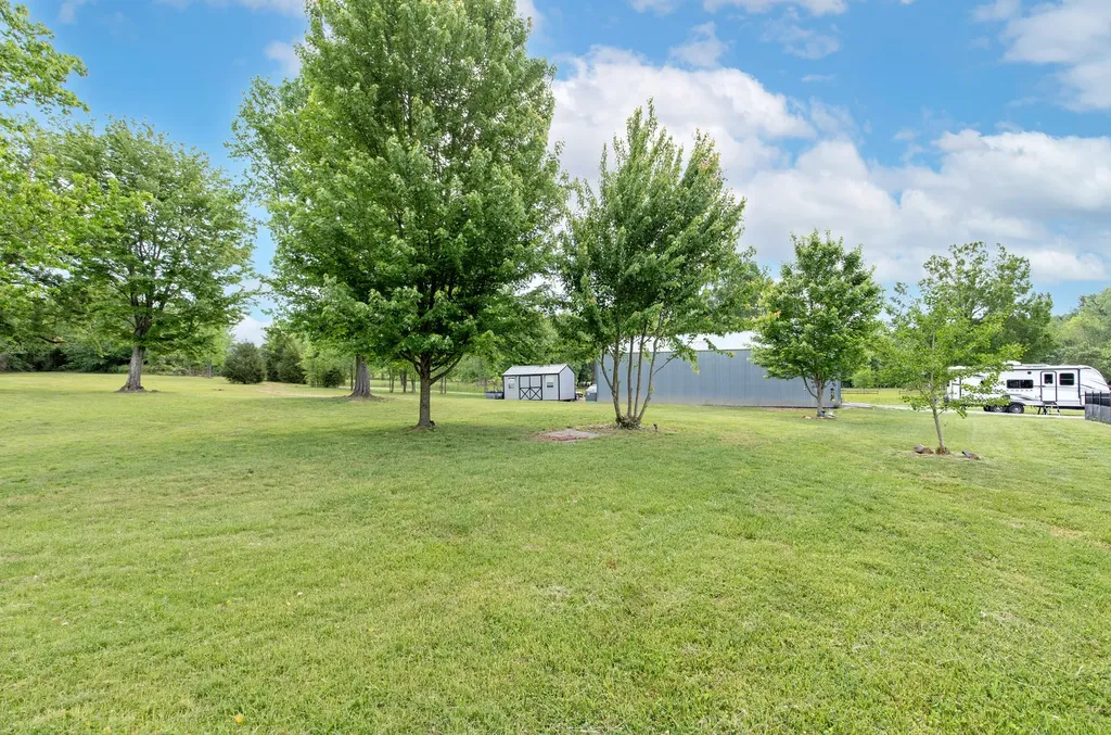 3030 Highway 25w Cottontown TN 37048
