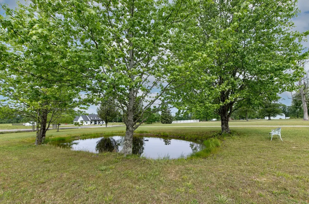3030 Highway 25w Cottontown TN 37048